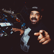 SODA CLUB  / Montag, 24. Oktober 2022 - 015.JPG