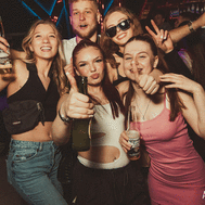 Balcony Club / Donnerstag, 6. April 2023 - 028.jpg