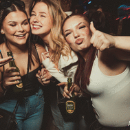 Balcony Club / Donnerstag, 6. April 2023 - 143.jpg